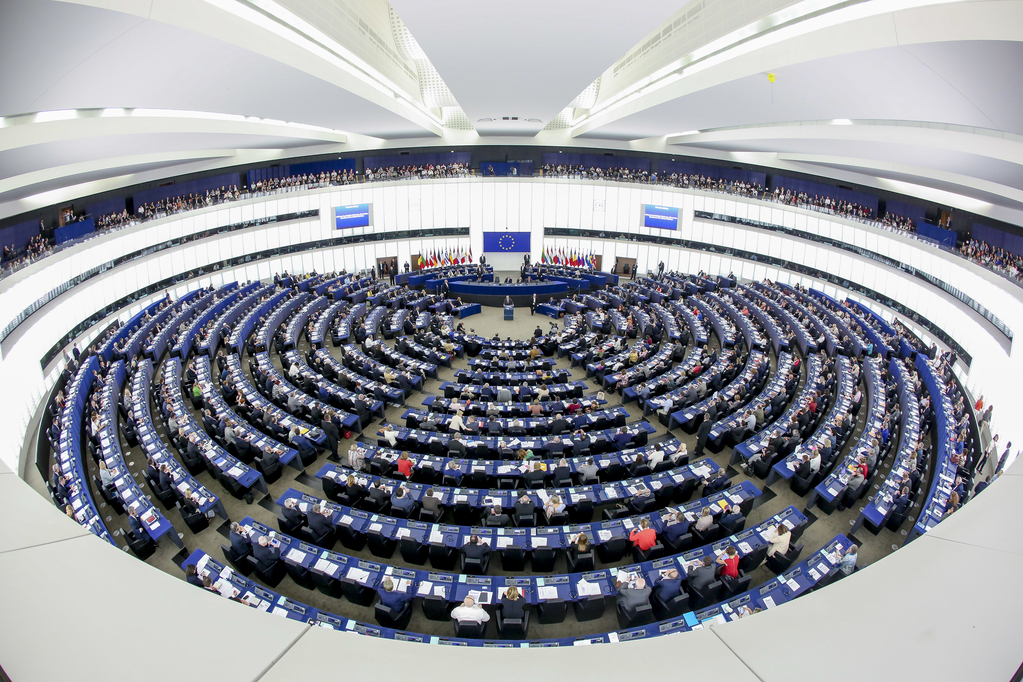 EU Parliament: Russia must be suspended from SWIFT if it invades Ukraine