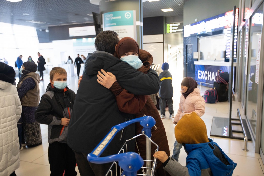 3 Ukrainian women, 11 children repatriated from Syrian refugee camp al-Hawl