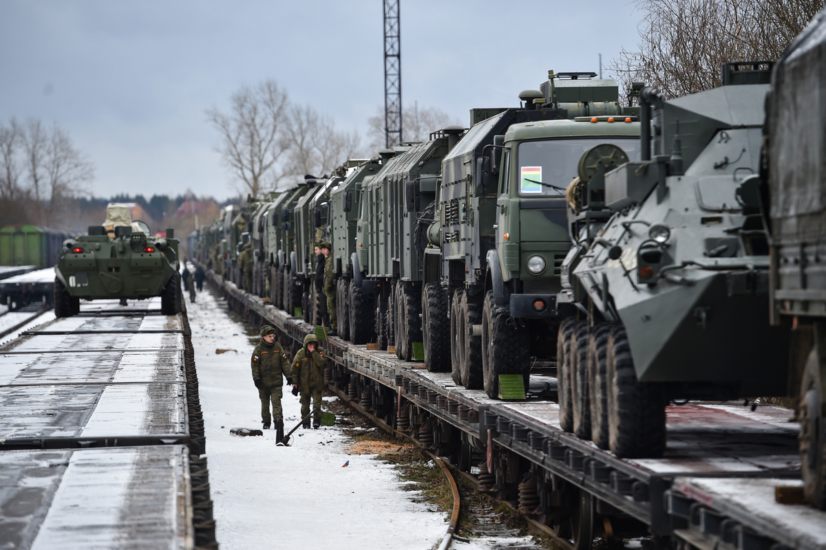 Russia has 122,000 troops close to Ukraine's border