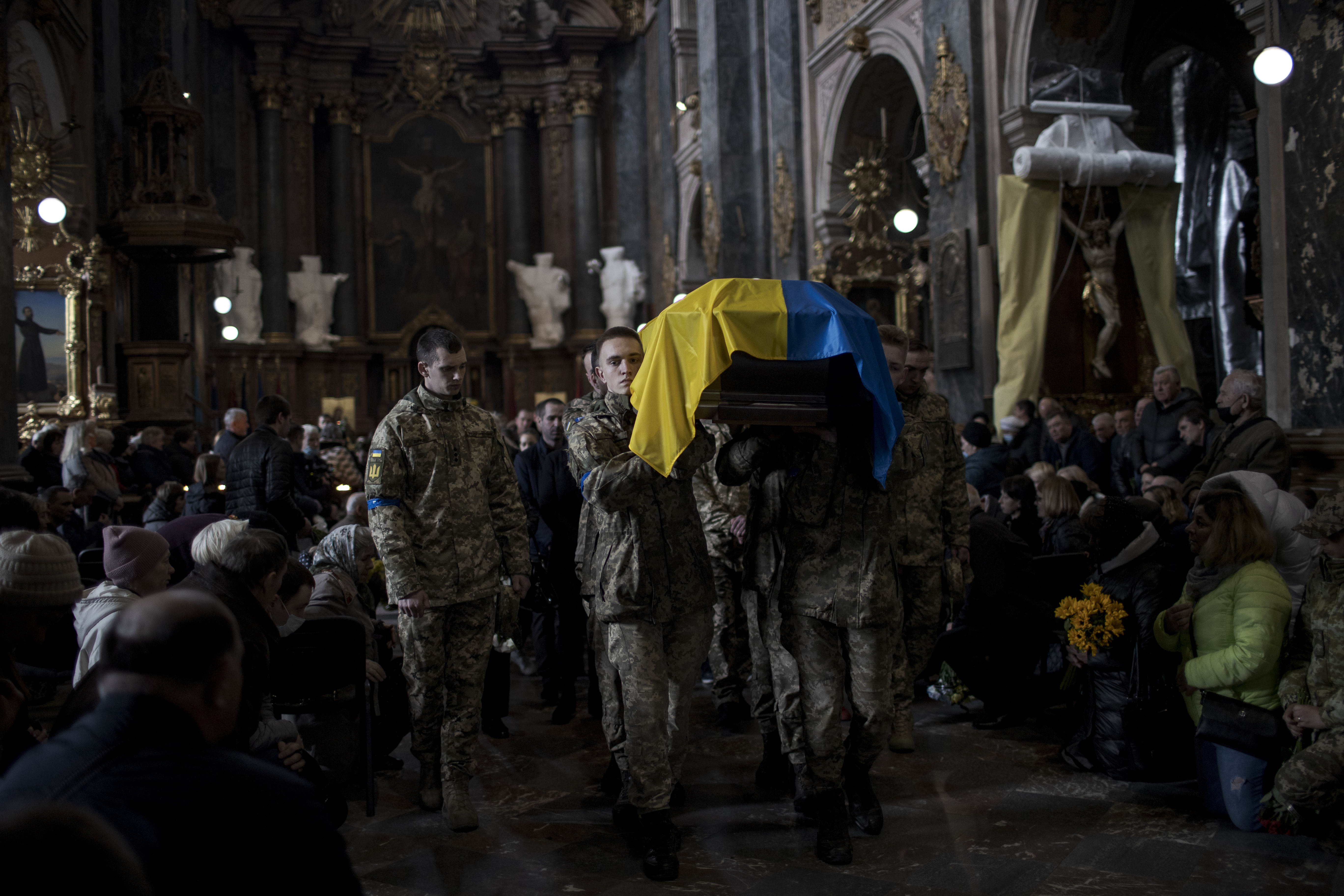 Families mourn fallen defenders of Ukraine