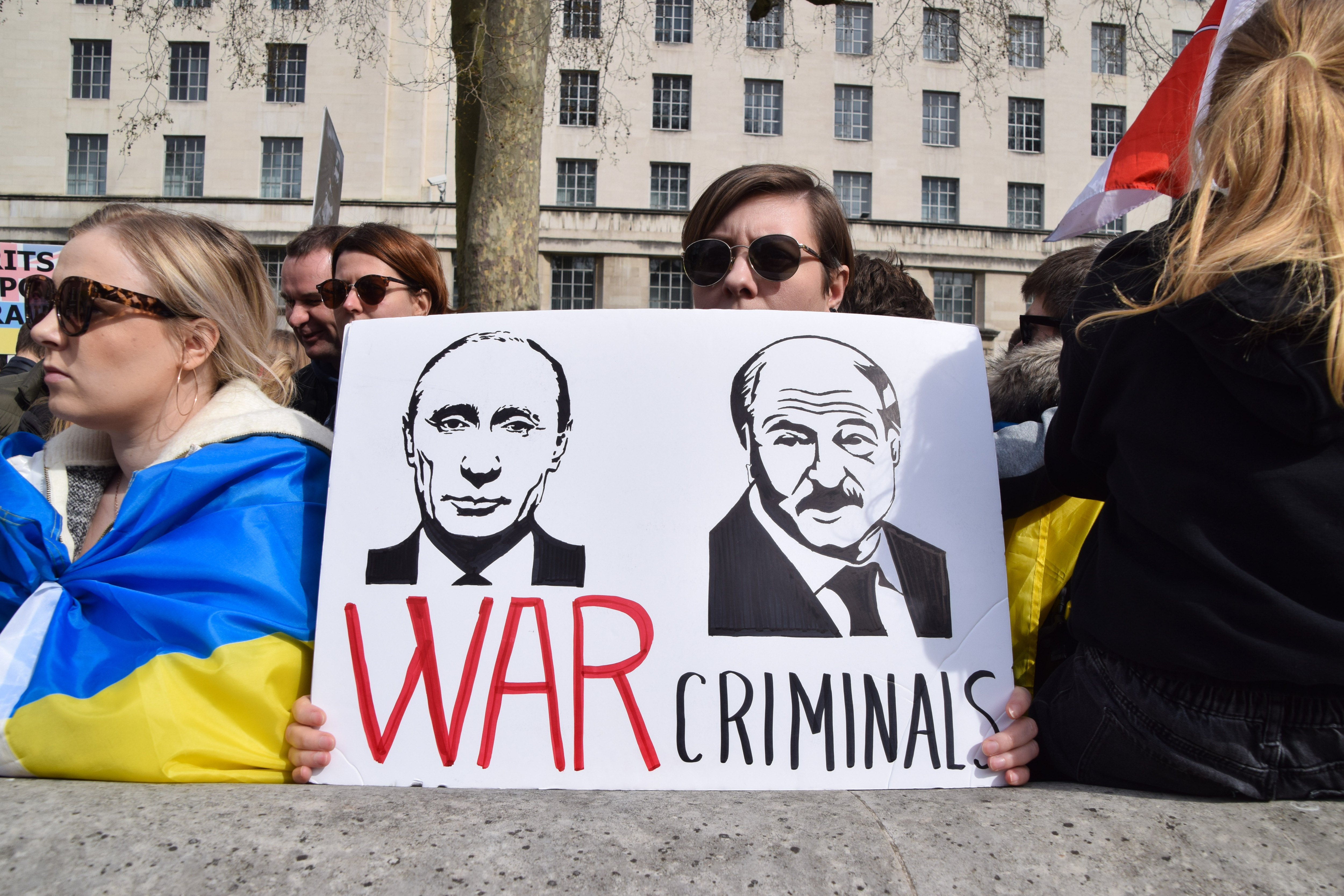 As Belarus' regime sides with Putin, people try to help Ukraine win