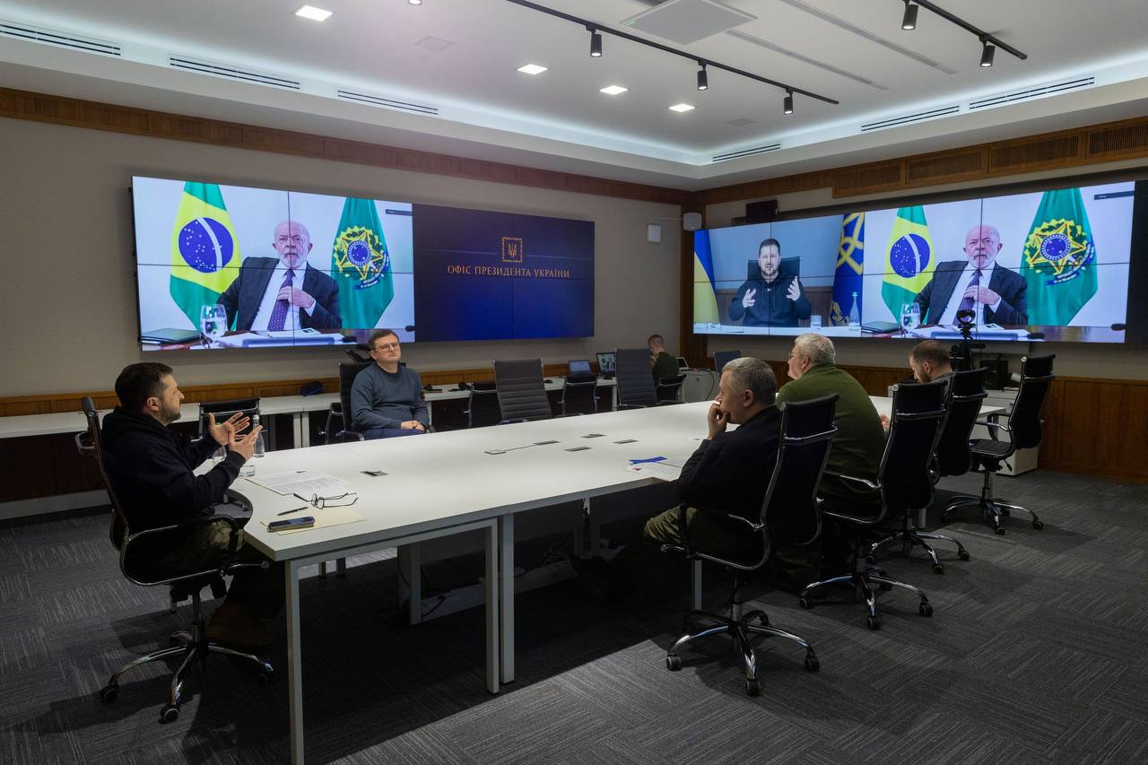 Zelensky holds call with Brazilian president, talks about peace plan