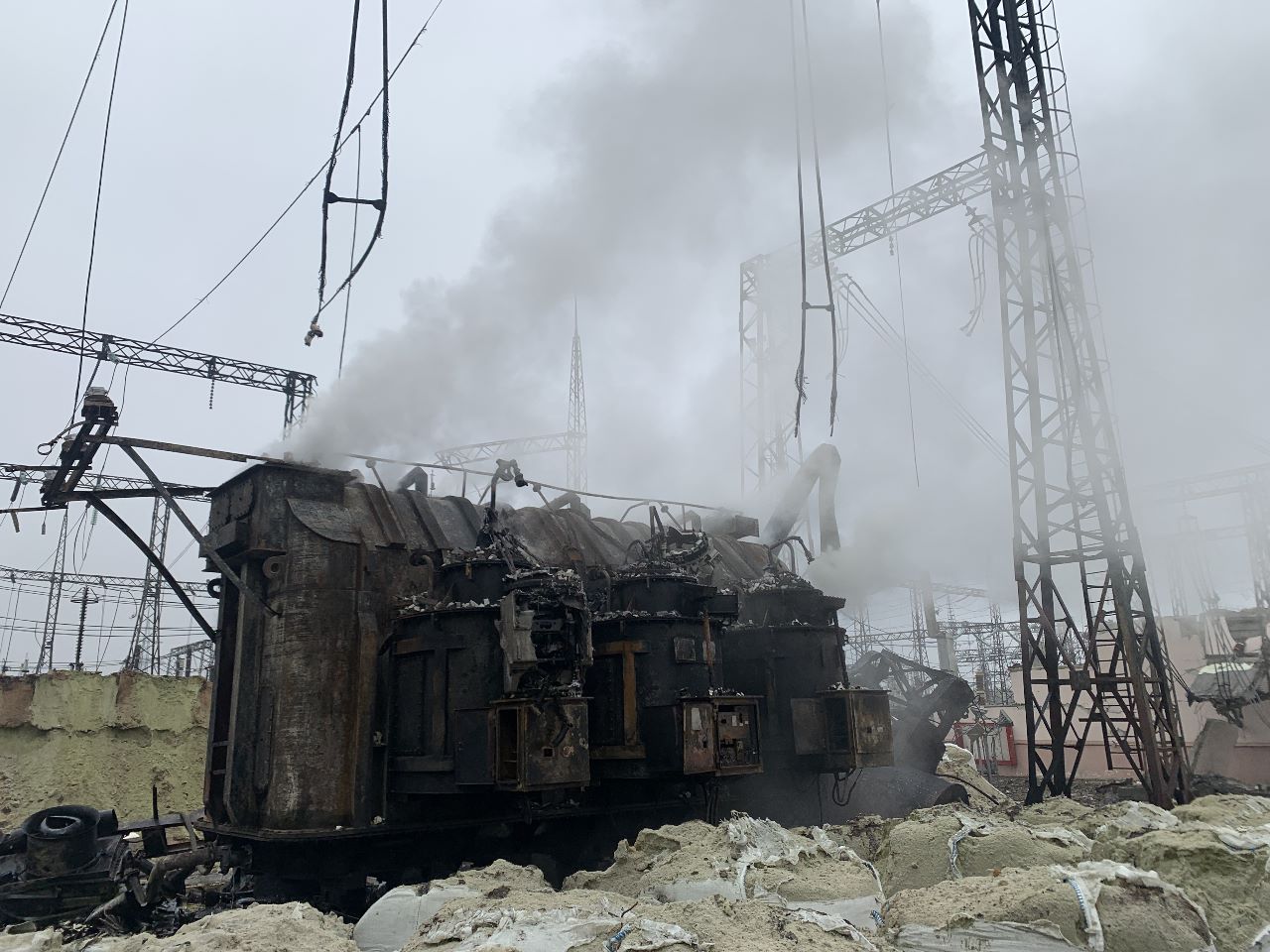 State energy operator receives loans of 400 million euros to repair grid after Russian attacks