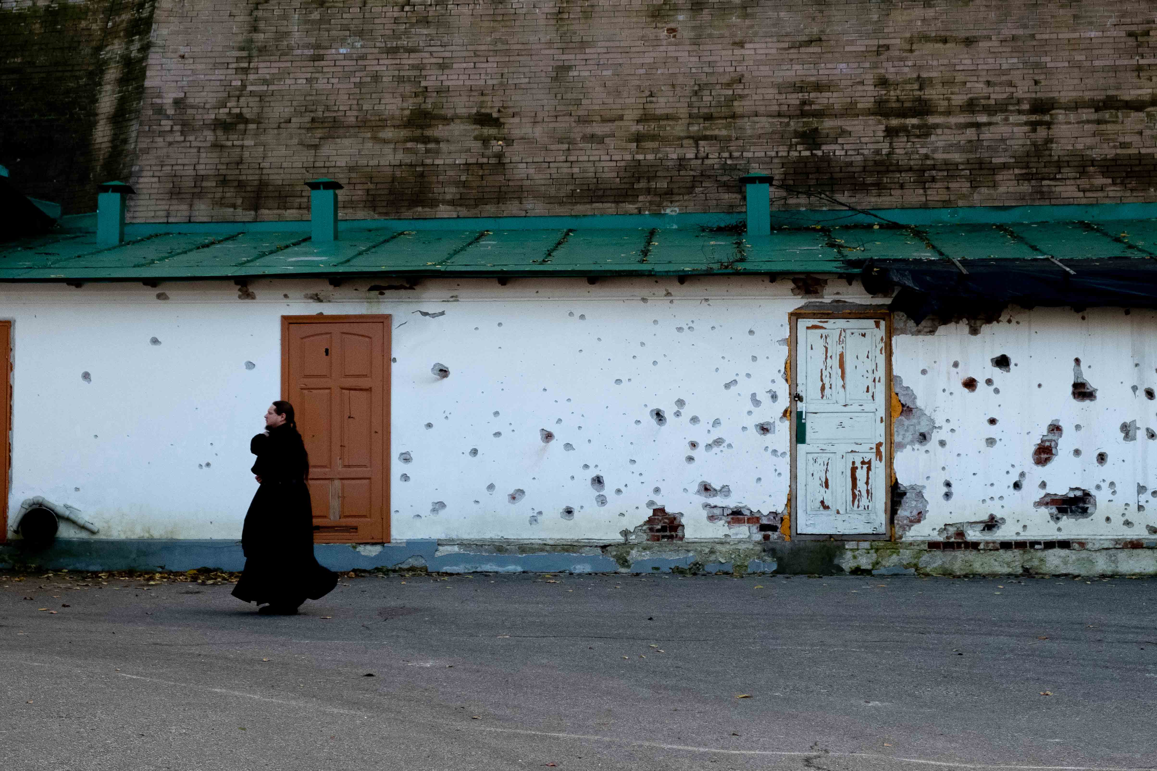 Destruction, isolation, and controversy in frontline monastery of Sviatohirsk