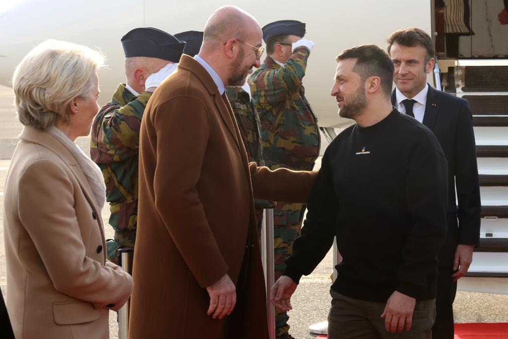 Zelensky arrives at European Parliament in Brussels, greeted by top EU leaders