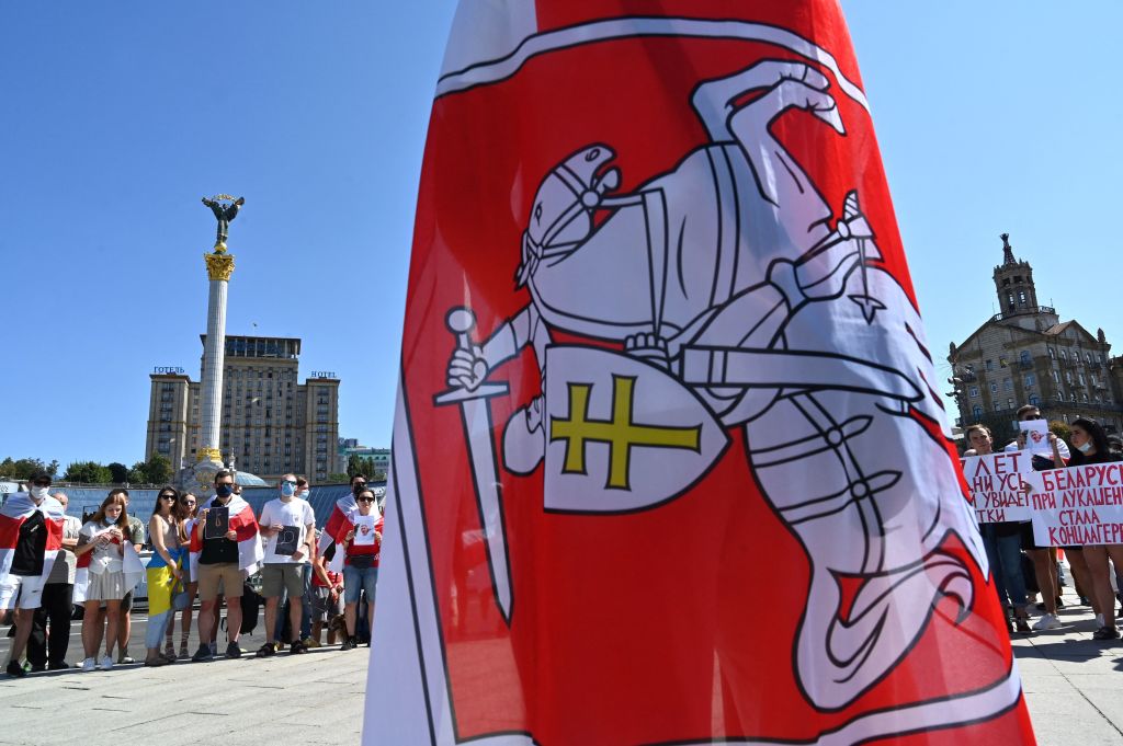 Belarusians kicked out of Ukraine en masse