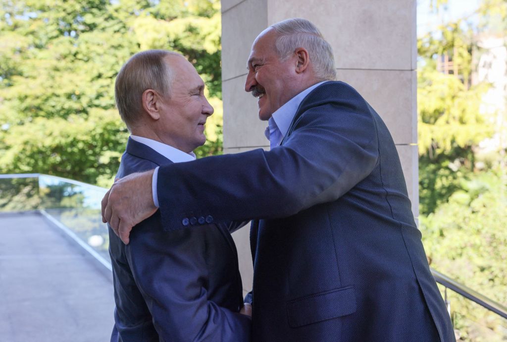 Lukashenko says Belarus, Russia establish joint regional military command