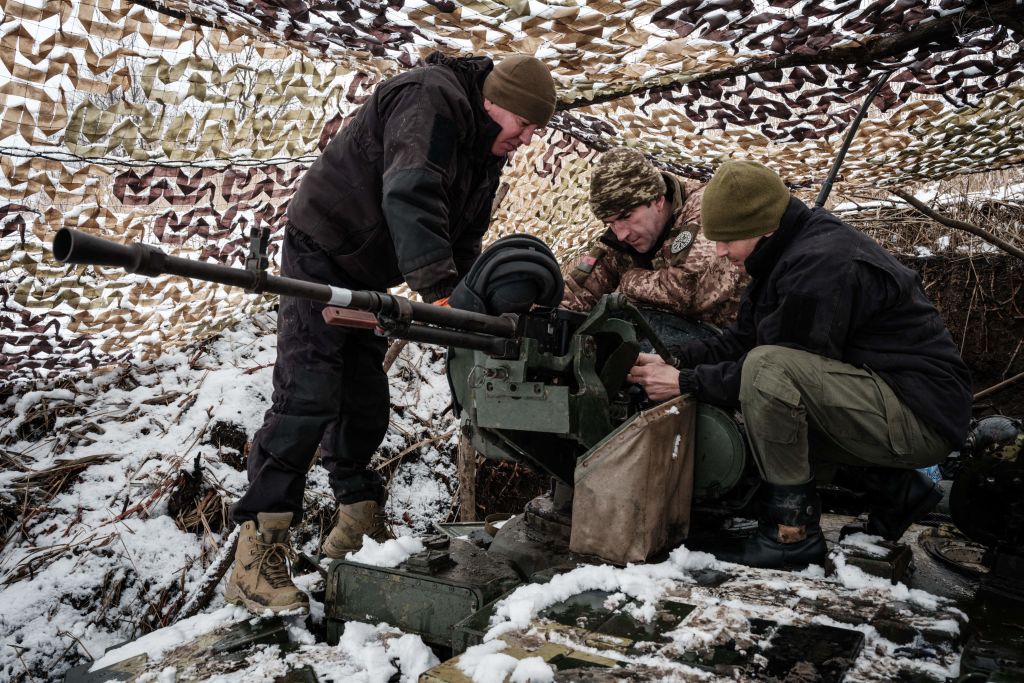 Ukraine war latest: Intelligence claims Russia likely to mobilize up to 500,000 troops to run offensive in spring-summer