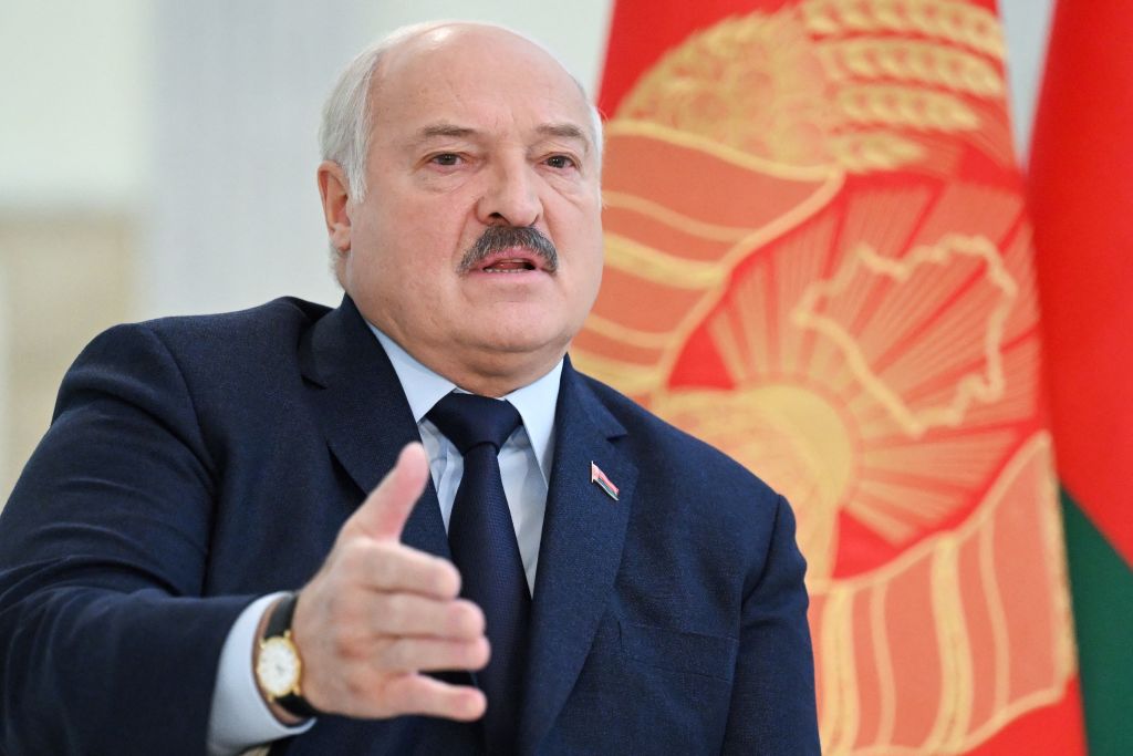 Lukashenko visits Iran to discuss bilateral relations