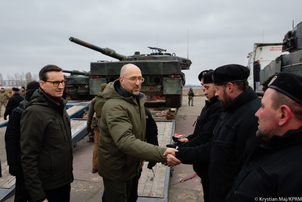 Minister: Poland to send 10 more Leopard tanks to Ukraine this week