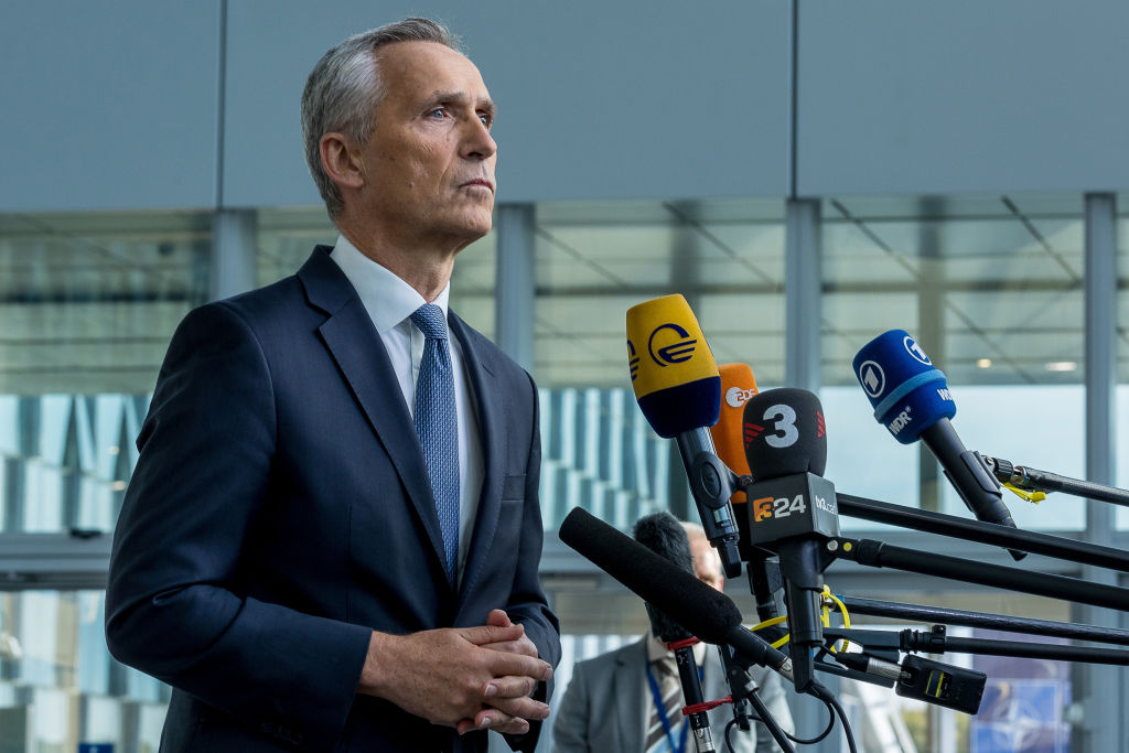 Stoltenberg: Air defense to be 'top priority' in NATO support for Ukraine