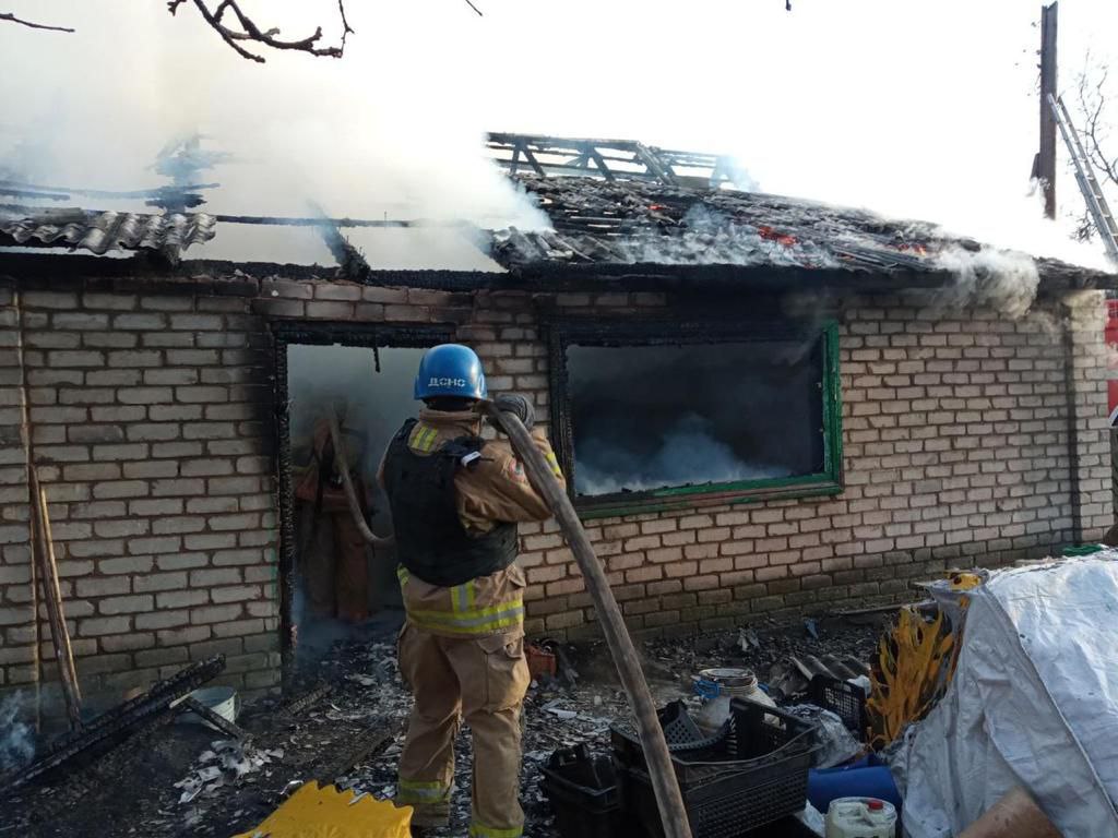 Russian attacks across 8 Ukrainian oblasts kill 3, injure at least 11 over past 24 hours