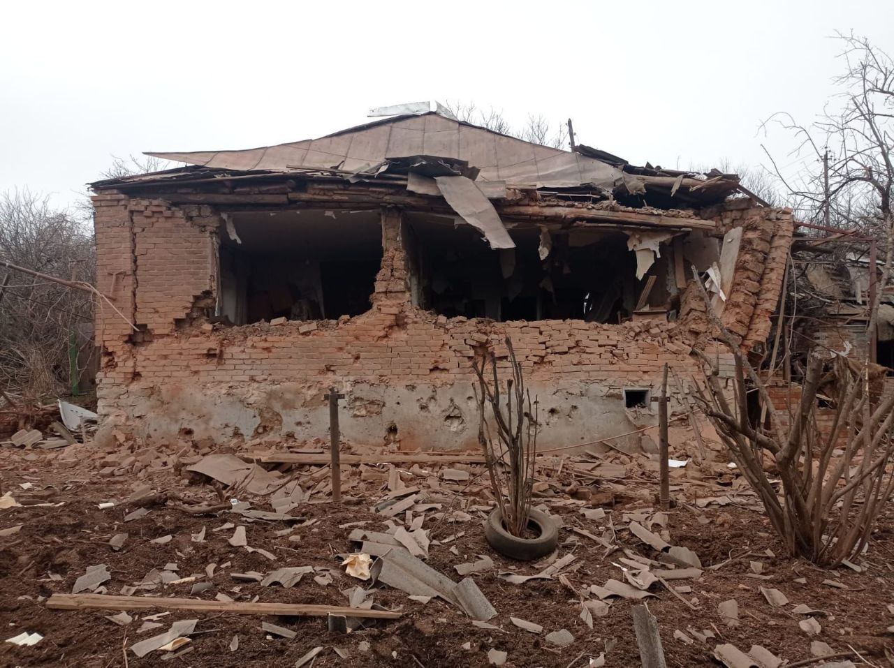 Governor: Russian missile hits New York village in Donetsk Oblast