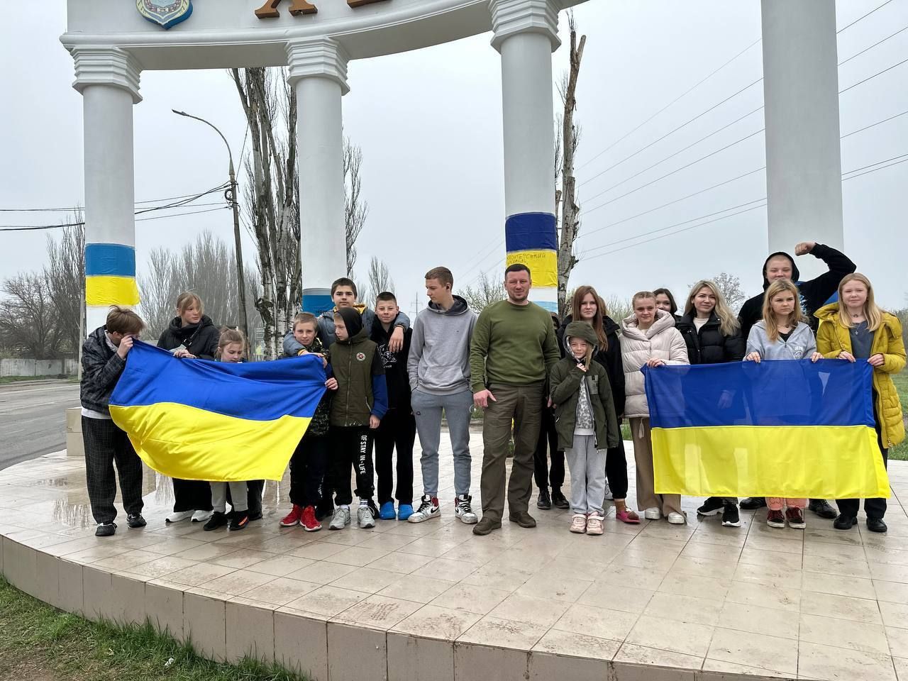 Governor: 24 kidnapped children from Kherson Oblast returned to Ukraine