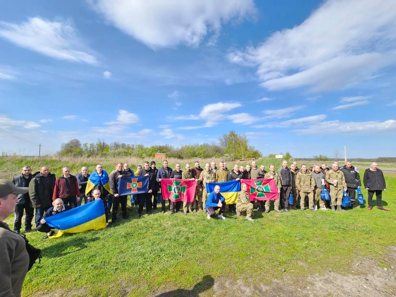 44 Ukrainian POWs freed in prisoner exchange