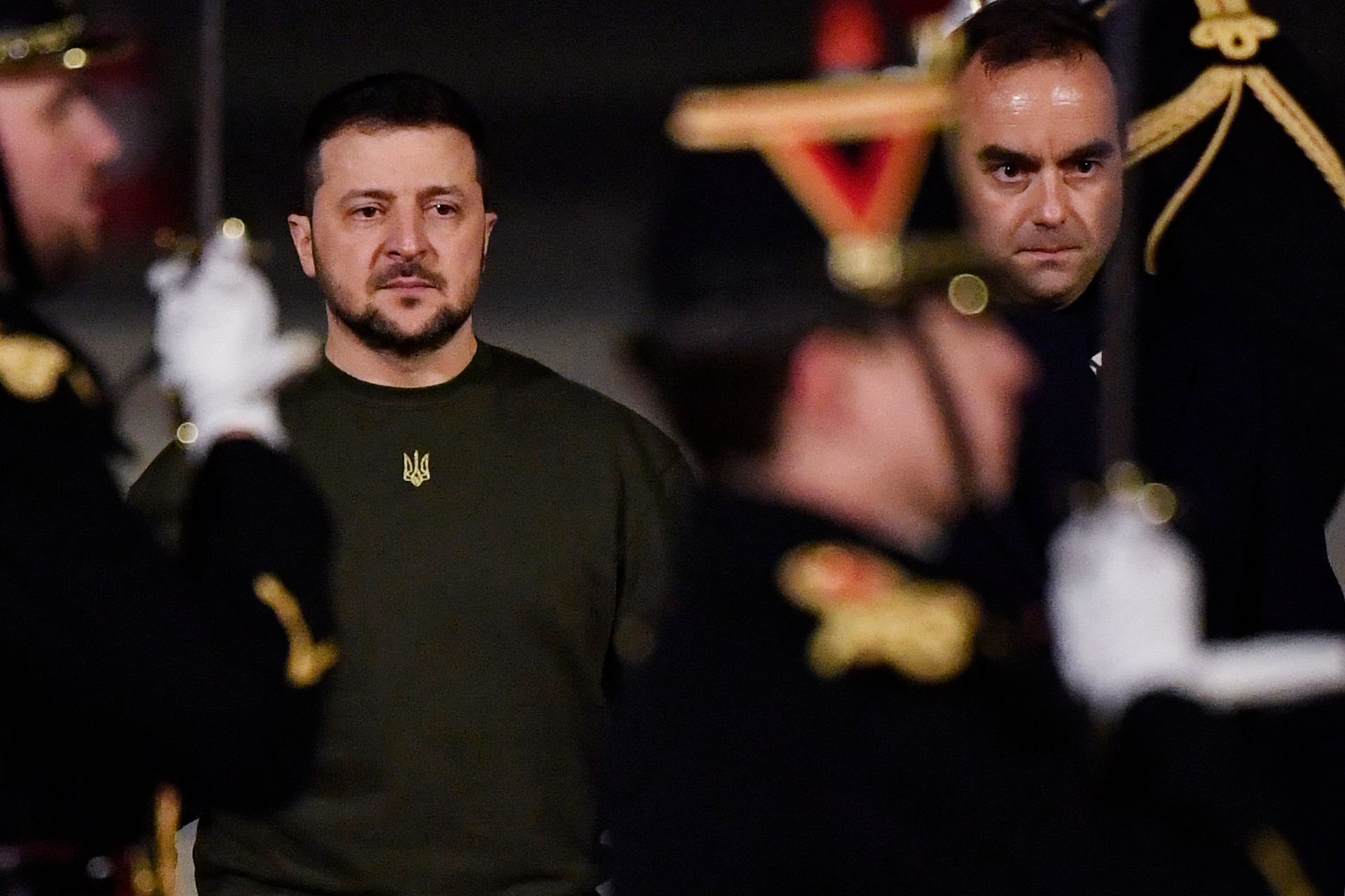 The Guardian: France denies its soldiers present in Ukraine