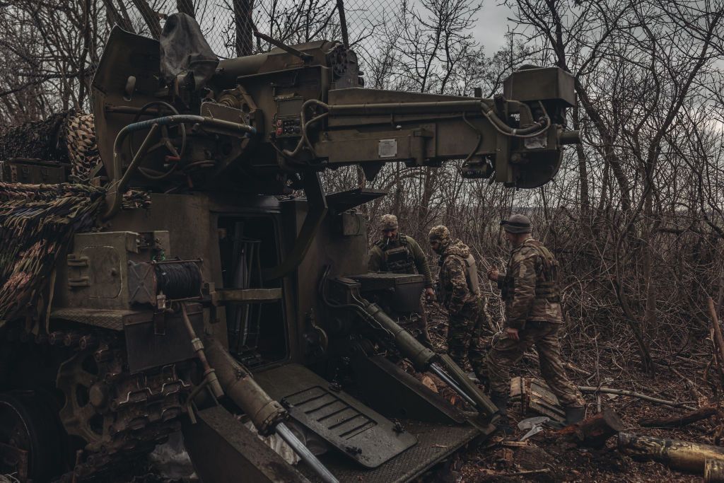 Ukraine war latest: Counteroffensive reportedly delayed; EU reacts to decapitation video