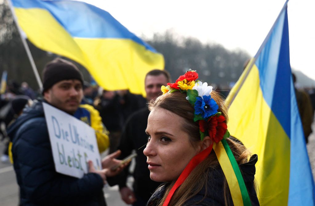Poll: Less than ten percent of Ukrainians speak primarily Russian at home