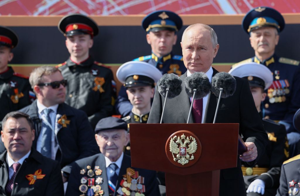 Marci Shore: Putin’s regime presides over destruction of Russia