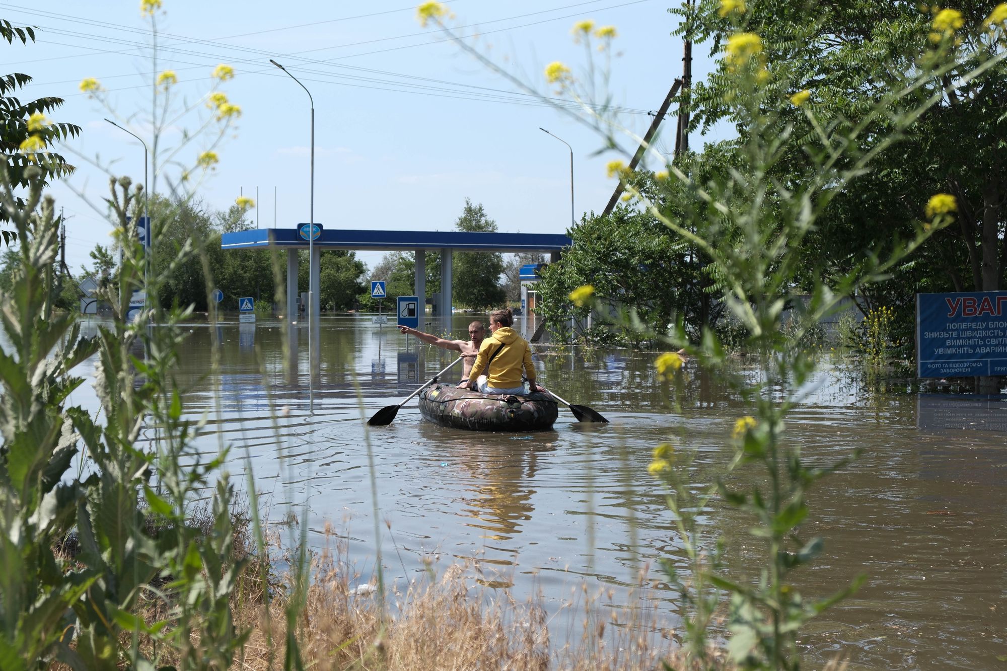 Saving lives from Russia’s flood: Inside inundated, shelled Kherson