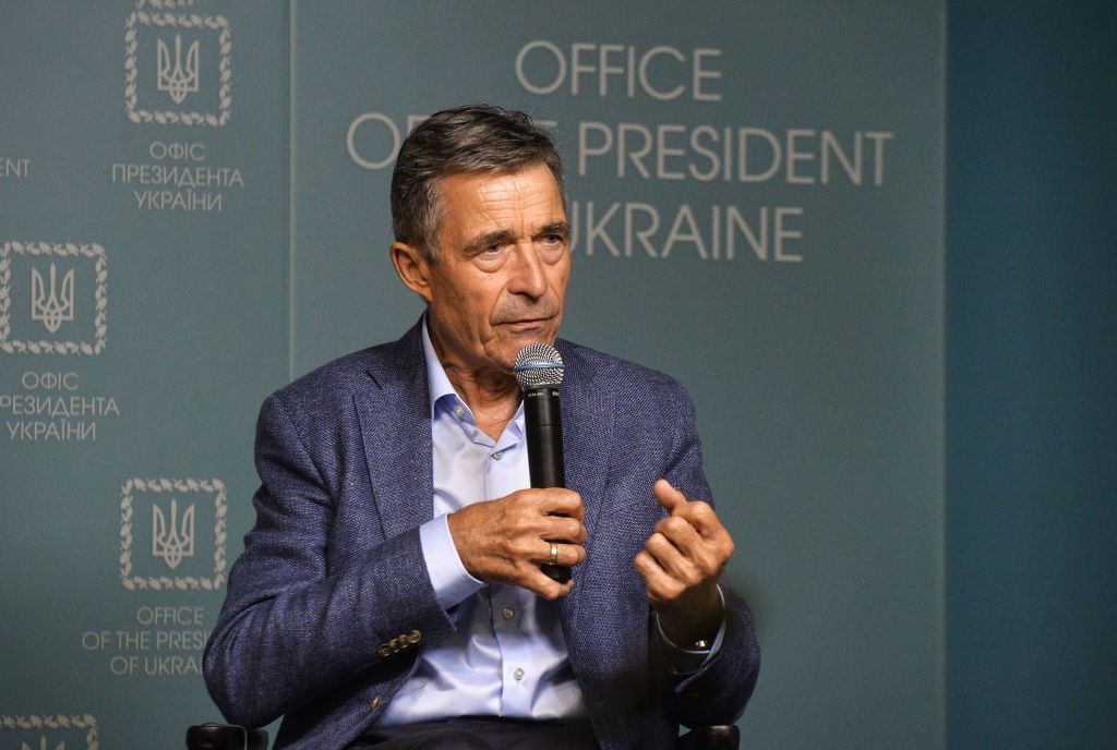 Former NATO chief: Democrats should compromise with Republicans to secure Ukraine aid