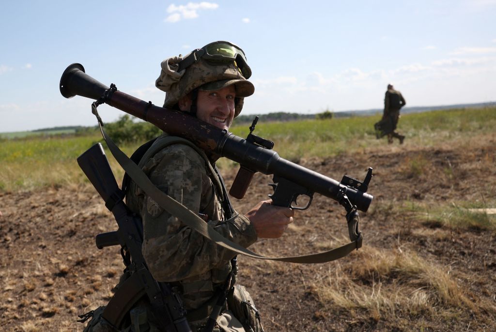 Ukraine makes gains 1 week into counteroffensive but decisive battle yet to begin