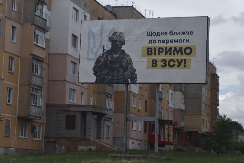 Pro-Russian sympathies make life harder for soldiers, cops in Kupiansk district