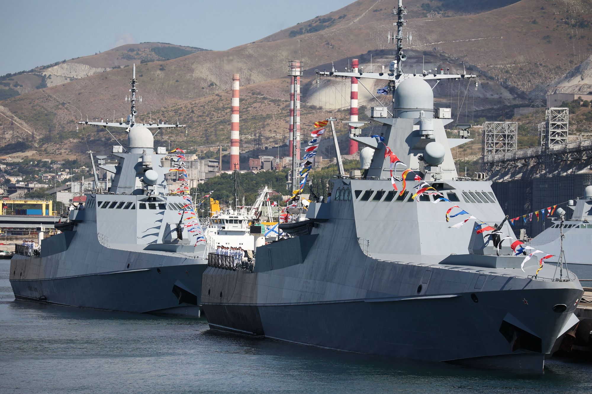 UK Defense Ministry: Russia enhances Novorossiysk port's defense against Ukrainian attacks