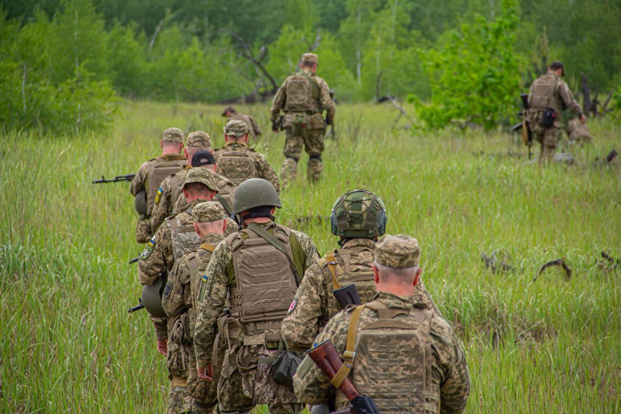 Ukraine considering offering high annual salary, free education, interest-free mortgage rates for young volunteer fighters, media reports