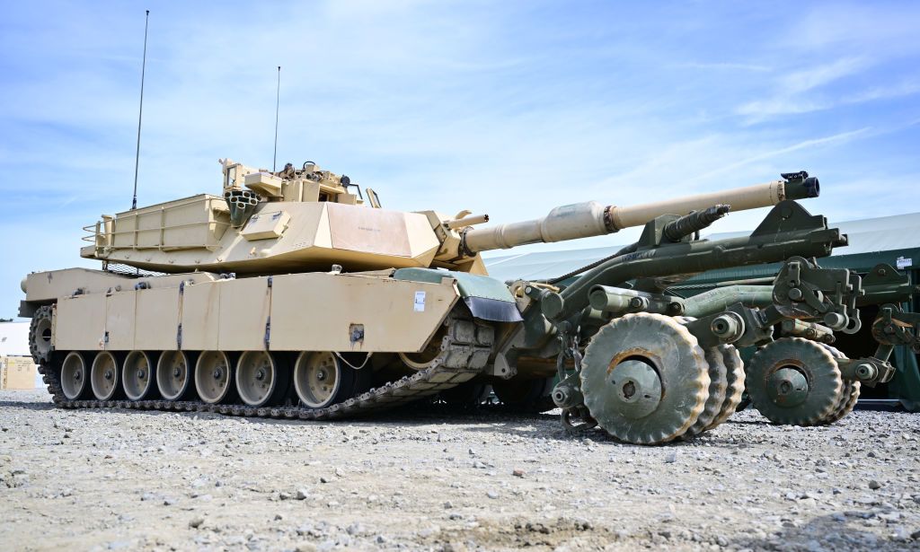 Military denies media report about pulling Abrams tanks from front