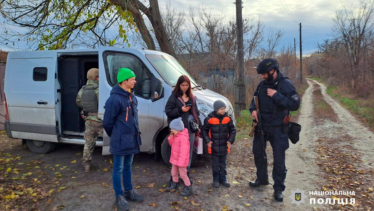 Police finish mandatory evacuation of children from Kupiansk district