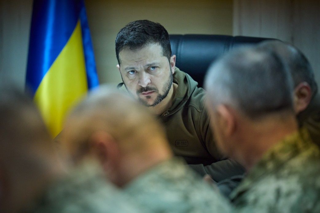 Zelensky travels to Zaporizhzhia, holds meeting on fortifications