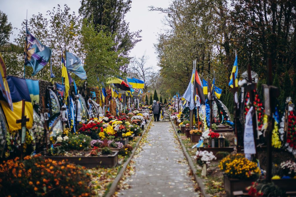 Prosecutors investigating executions of 54 Ukrainian POWs by Russia