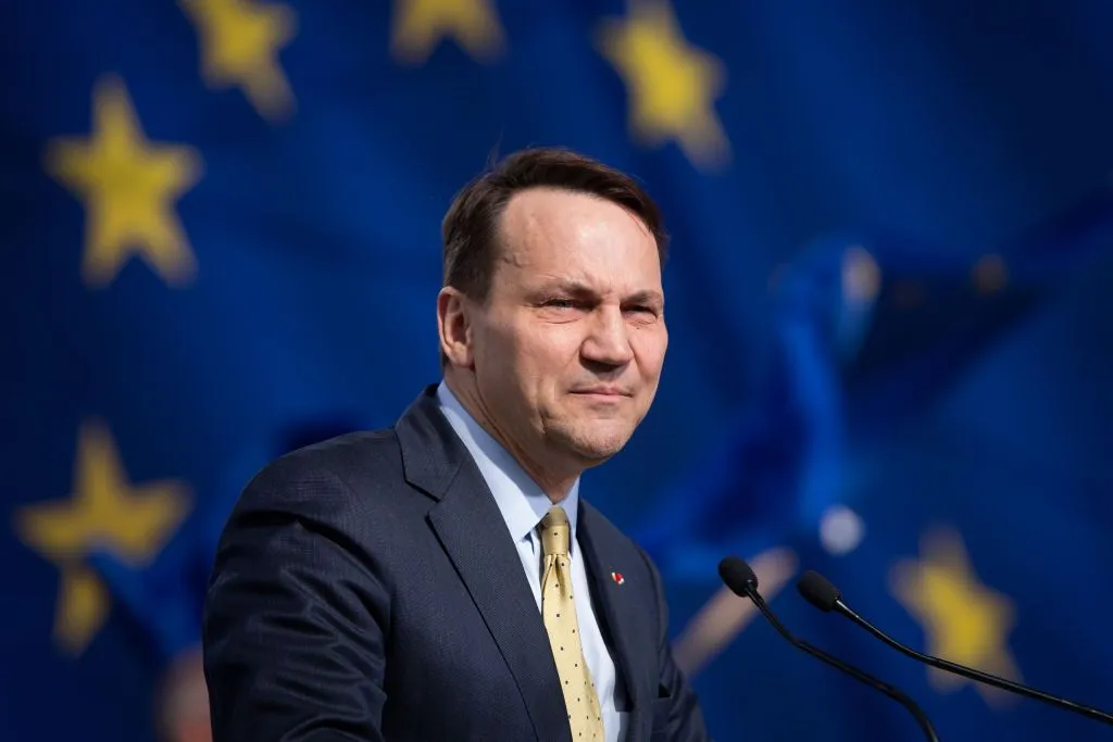 Polish Foreign Minister: Western allies must rearm in response to Russian aggression (kyivindependent.com)