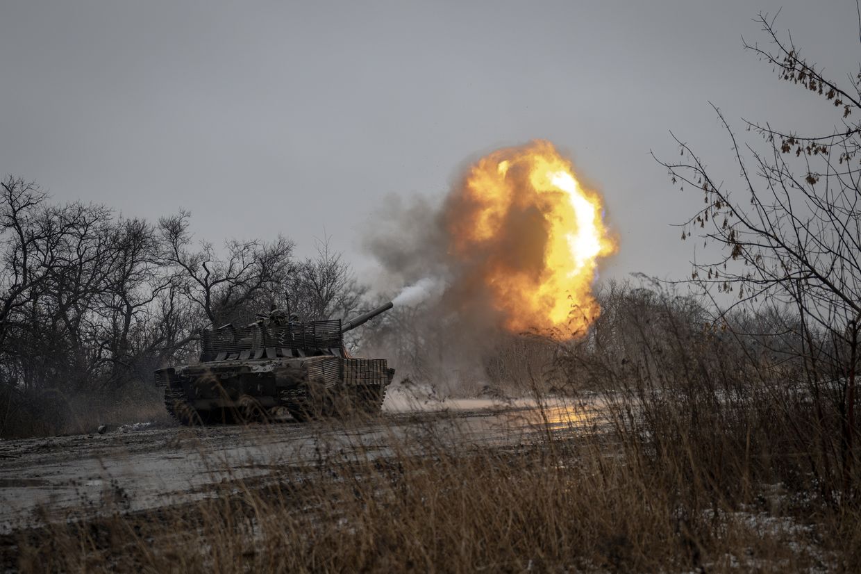 Military: Ukraine reinforcing Avdiivka as Russia continues its offensive