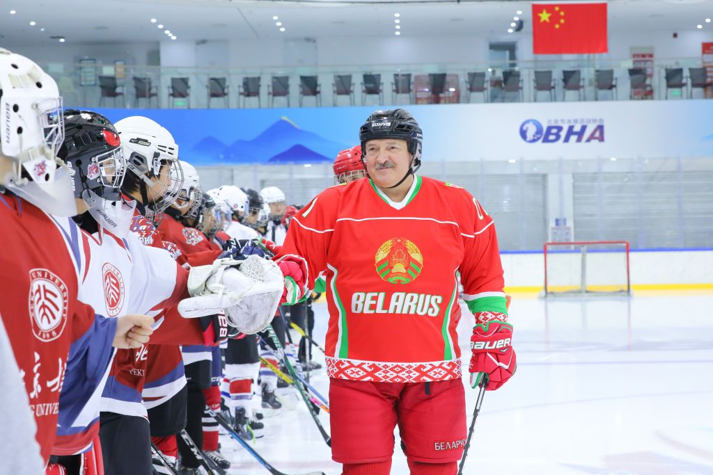 Russia, Belarus banned from ice hockey world championships for another year