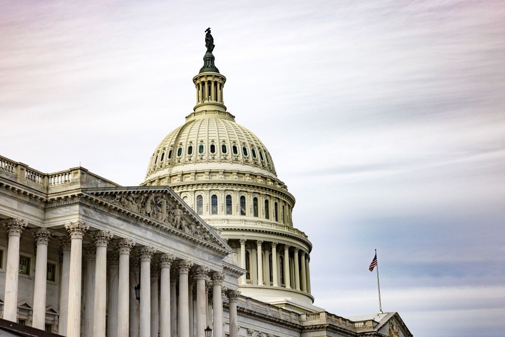 US Congress passes bill to avert government shutdown without Ukraine aid