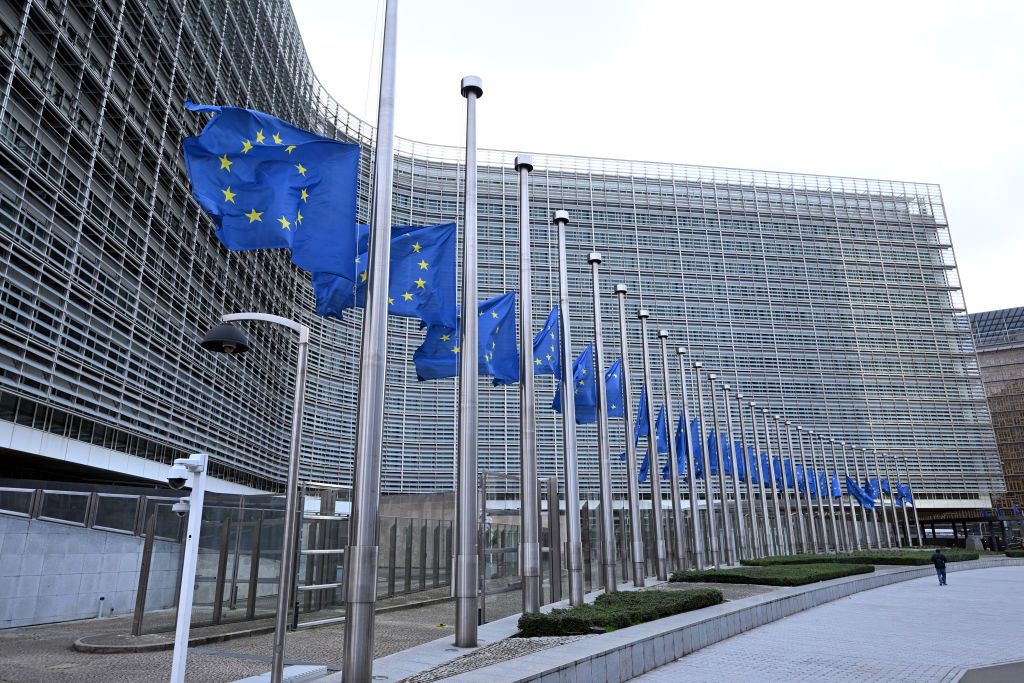 Bloomberg: EU drafts proposal on funneling profits from Russian assets to Ukraine