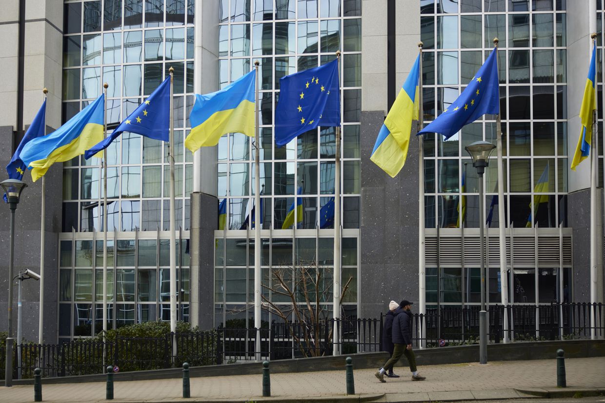 EU adopts 13th package of Russia sanctions