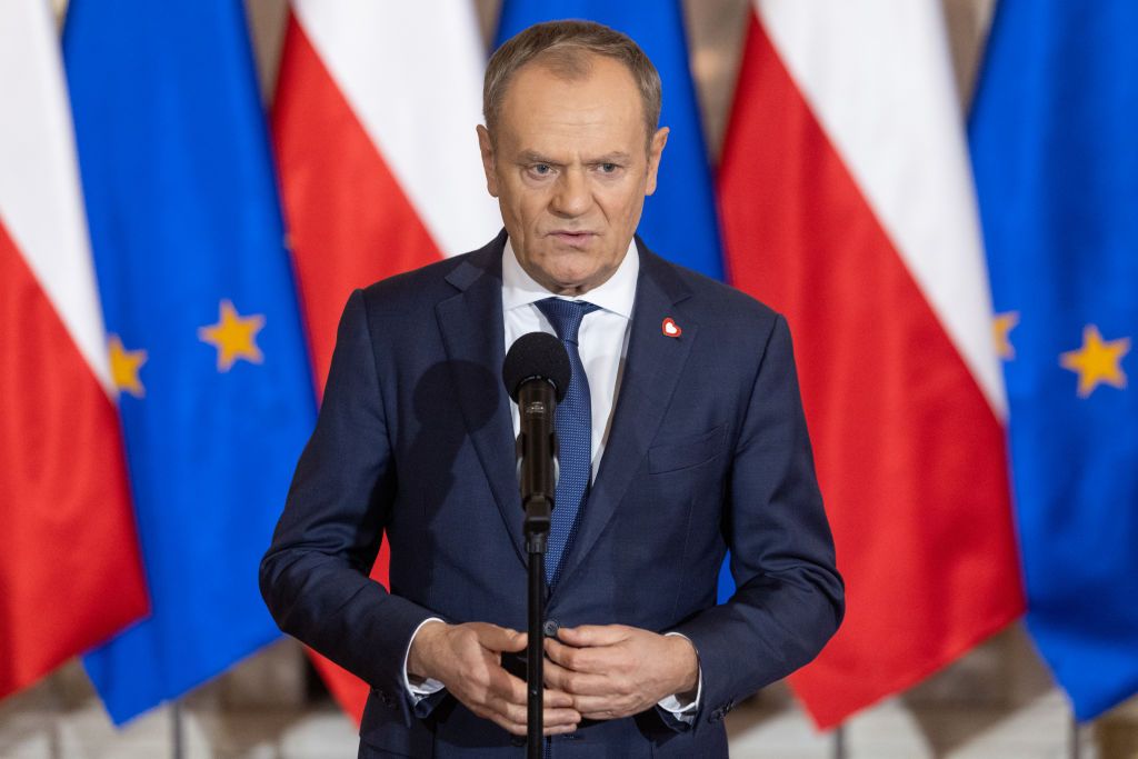 Tusk: Poland to ask EU to sanction Russian, Belarusian agricultural products