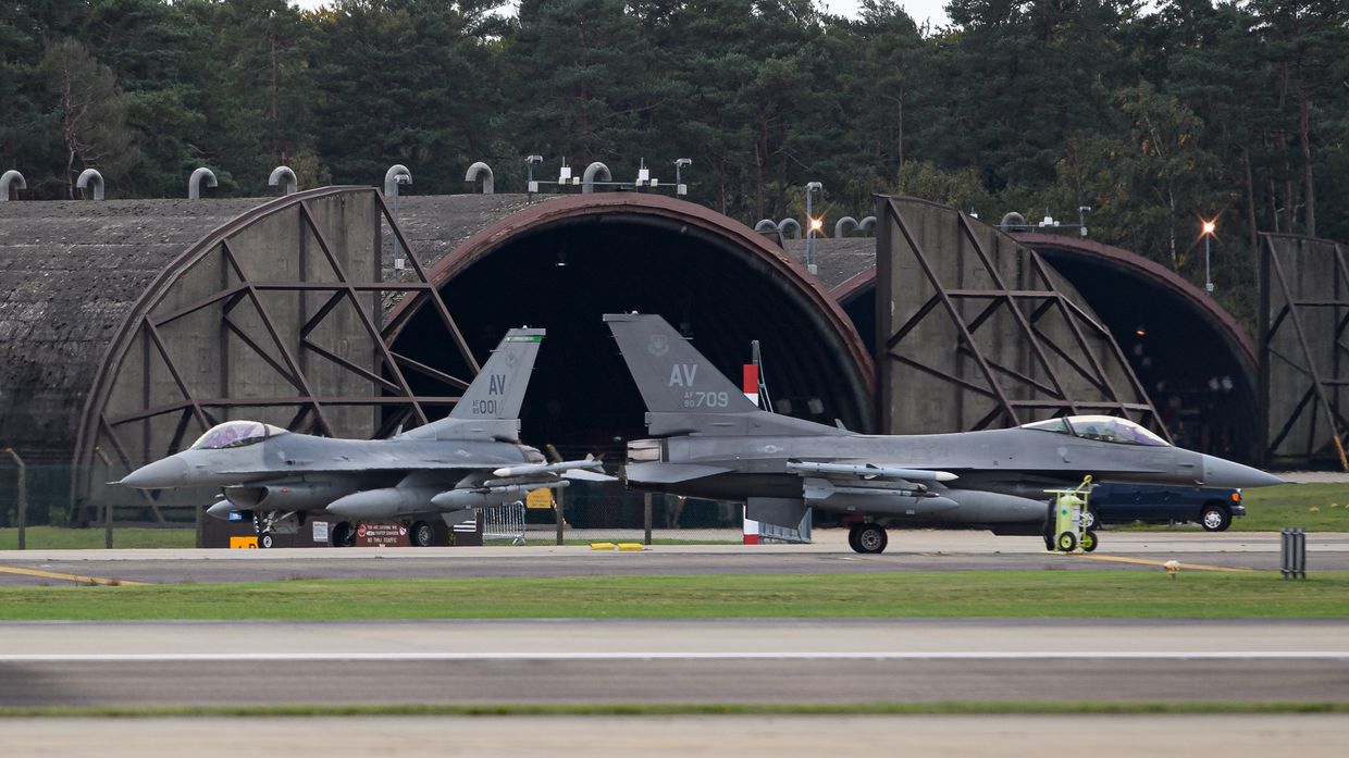 Telegraph: US to deploy nuclear weapons in UK to counter Moscow's threat
