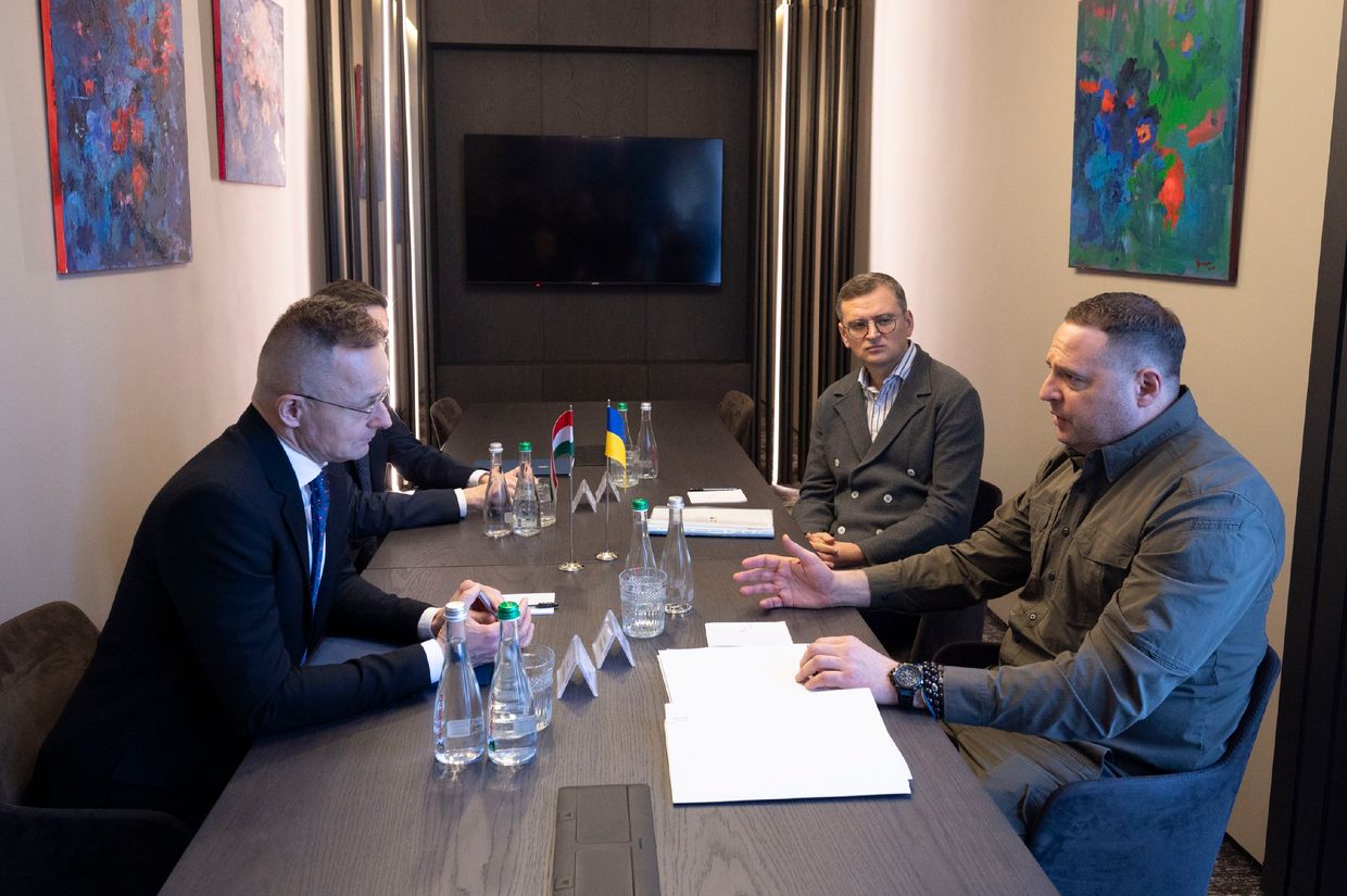 Kuleba: Ukraine, Hungary to set up special commission to resolve national minorities issue