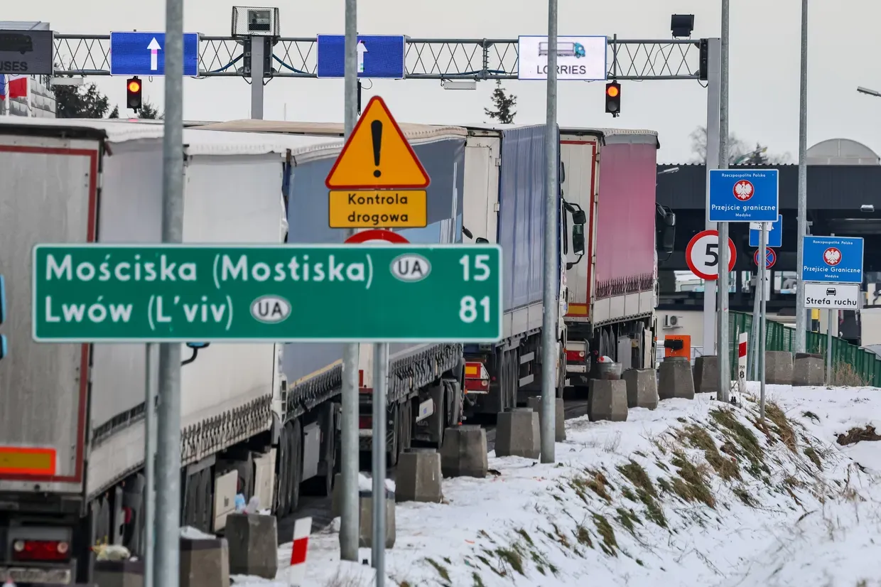 State Customs Service: Polish protesters to renew blockade at another crossing
