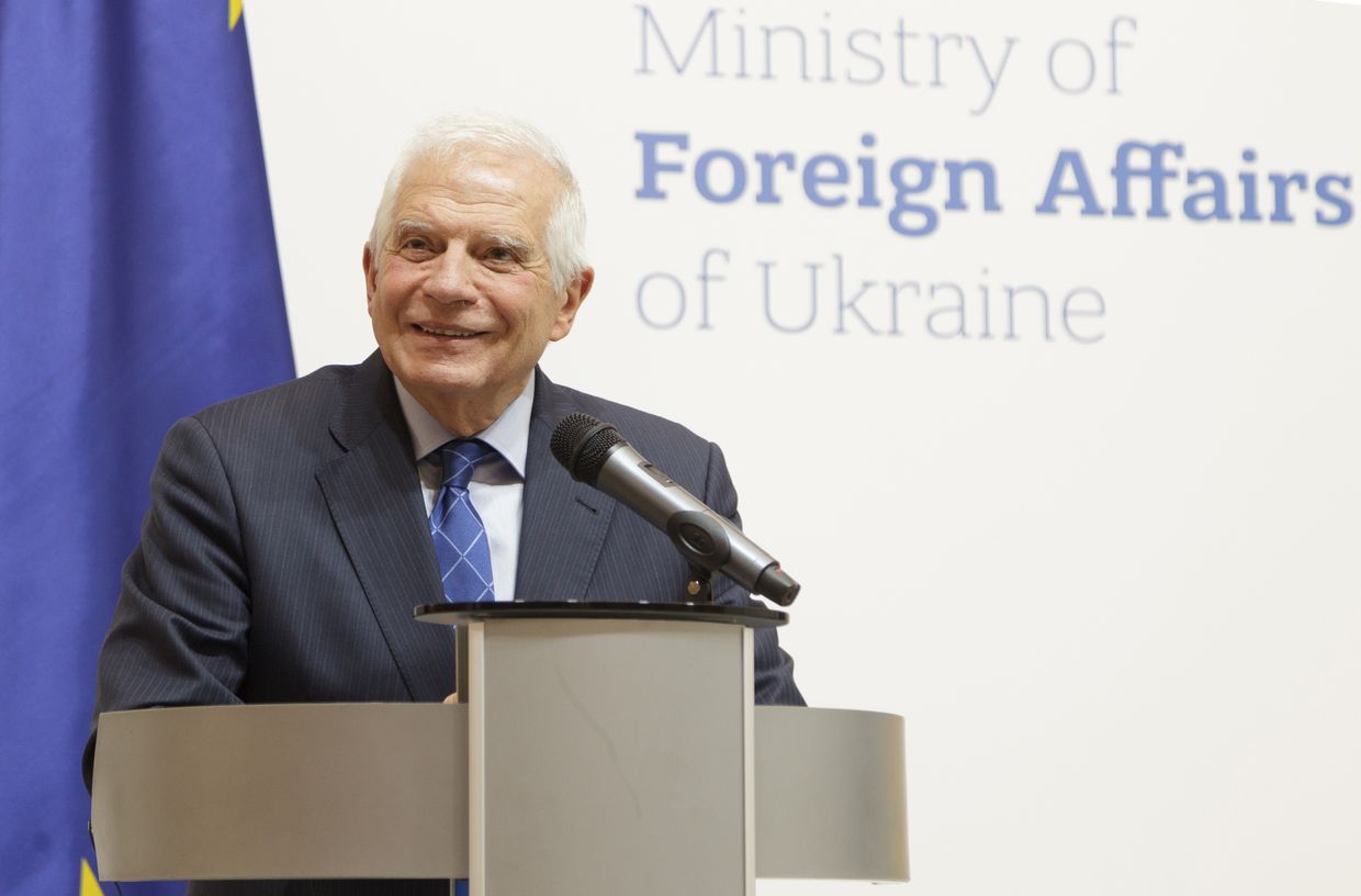 Borrell calls on EU states to send anti-missile systems to Ukraine