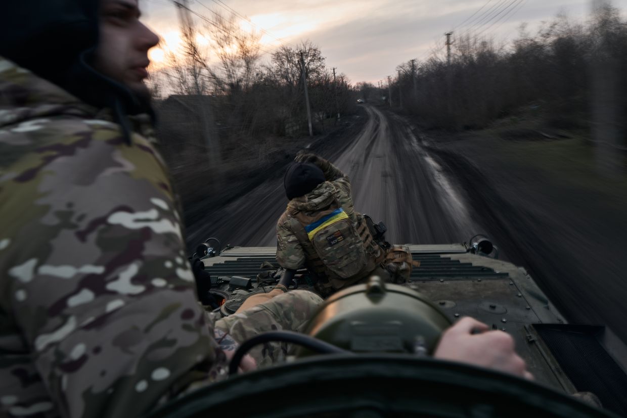 Military: Ukraine withdraws from Stepove and Severne villages near Avdiivka