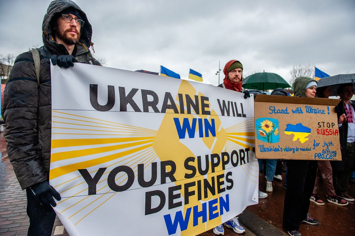 Poll: 44% of Ukrainians believe West tired of supporting Ukraine