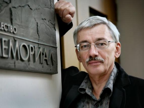 Russian court sentences human rights campaigner Oleg Orlov to 2.5 years in prison