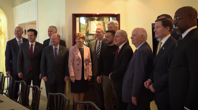 Zelensky meets US Senators in Munich, discusses Ukraine aid