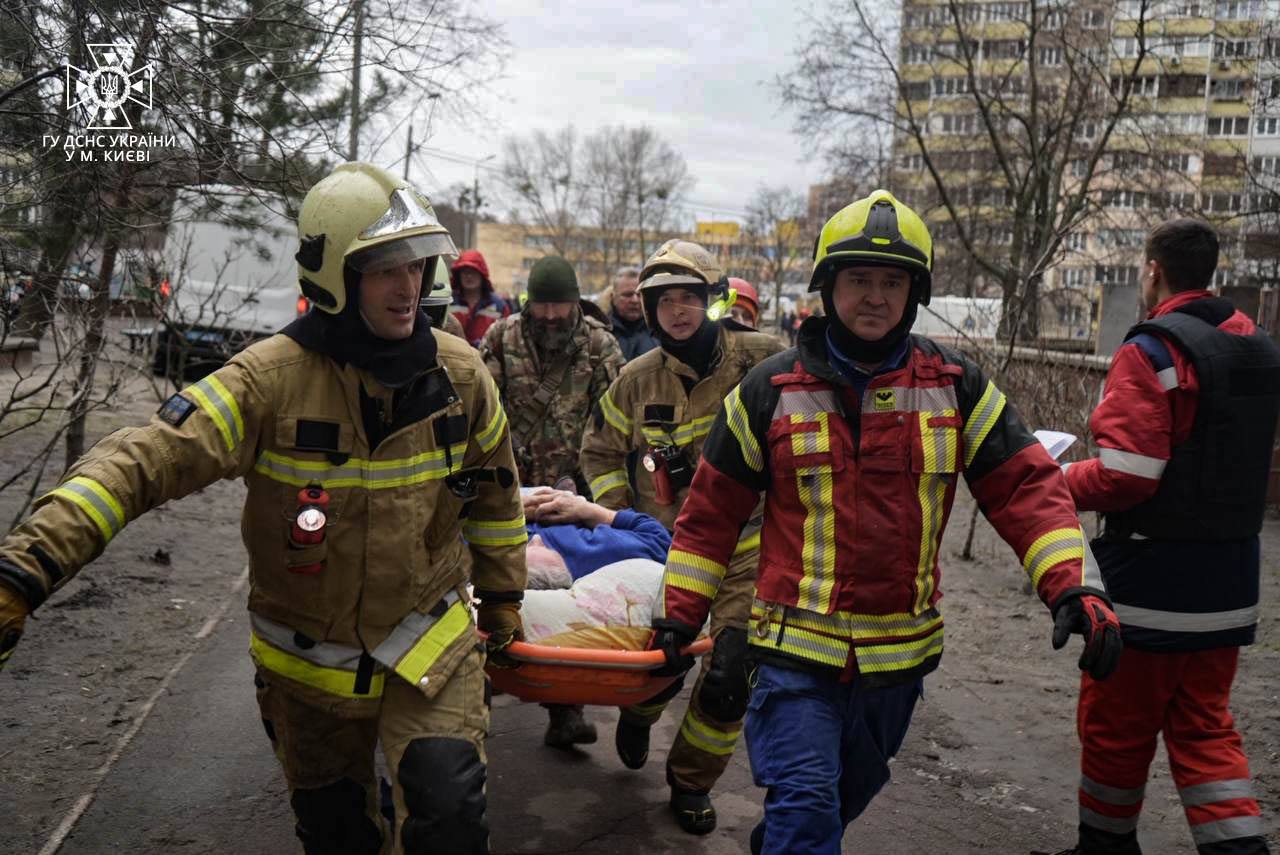 Woman with disability rescued from high-rise building after Russian attack on Kyiv
