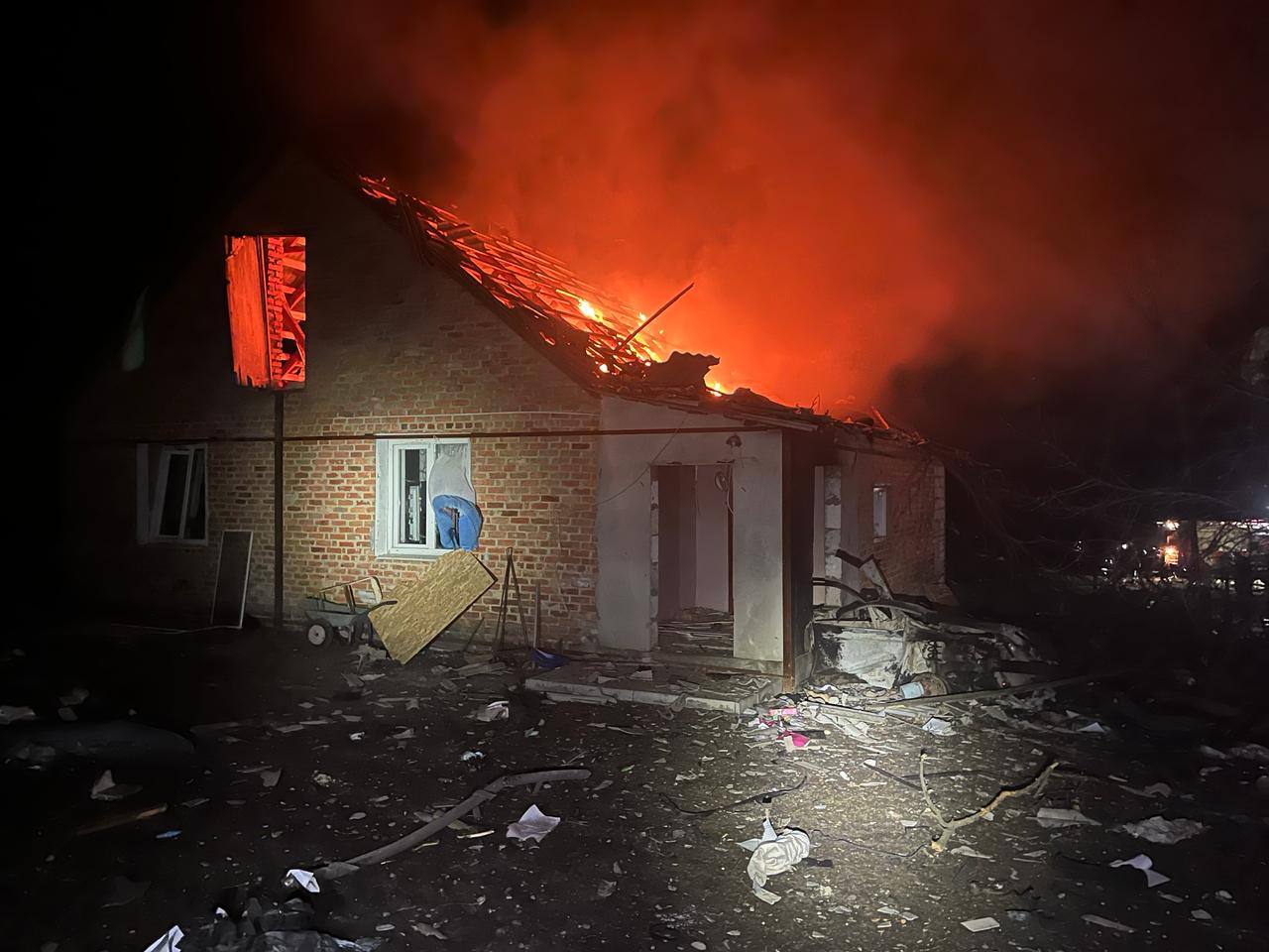 Russian airstrike in Kharkiv Oblast kills 3, injures 2